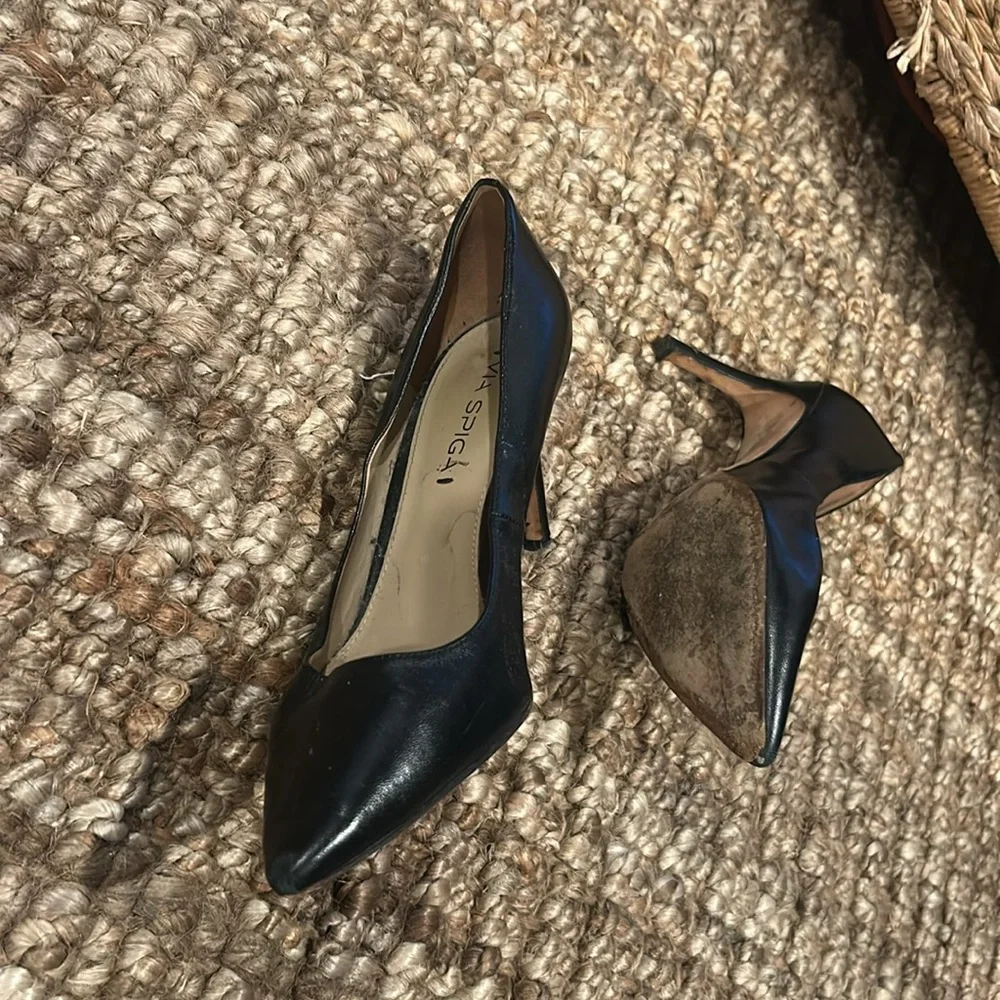 Via Spiga Black Pumps Size 37.5 - Picture 5 of 7